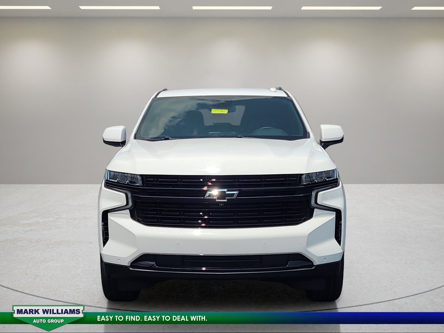Used 2024 Chevrolet Suburban RST w/ Luxury Package AWD/4WD image 9