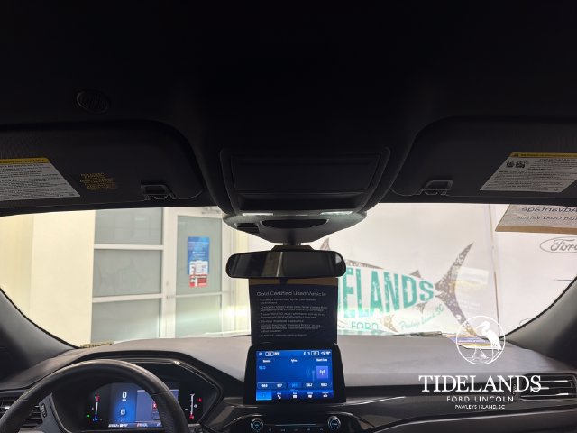 Certified 2025 Ford Escape ST-Line FWD image 23
