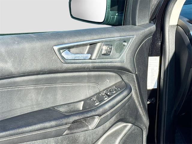 Certified 2024 Ford Edge Titanium image 22