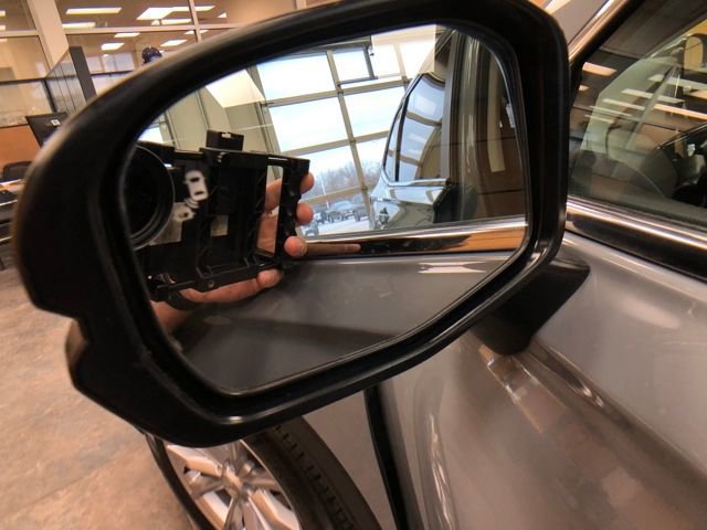 Used 2024 Honda CR-V EX-L image 25