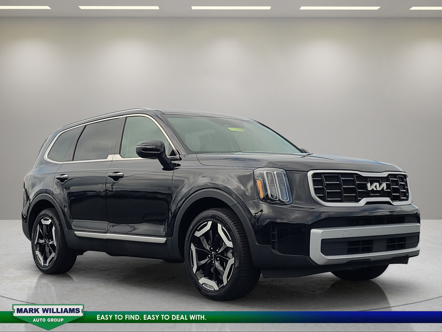 Used 2025 Kia Telluride S
