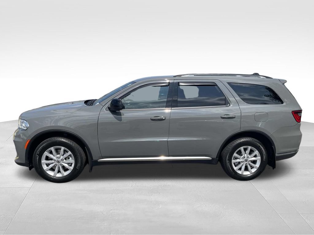 Used 2024 Dodge Durango SXT AWD/4WD image 8