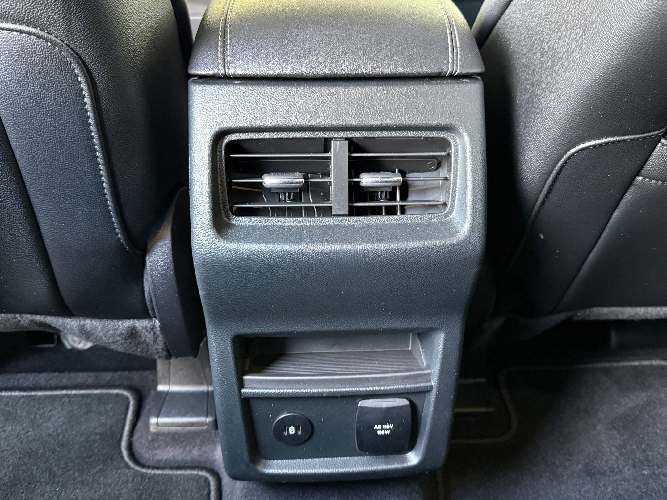 Certified 2022 Ford Edge Titanium w/ Cargo Accessory Package image 24