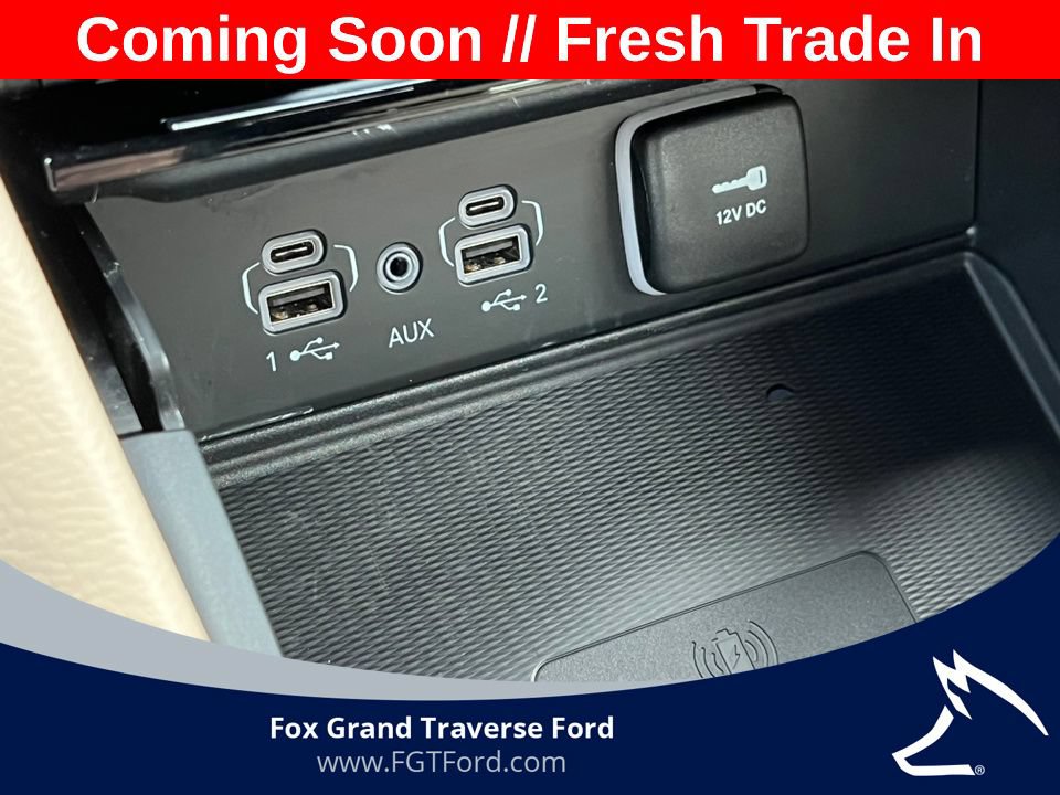 Used 2025 Jeep Grand Cherokee L Limited w/ Luxury Tech Group II AWD/4WD image 23