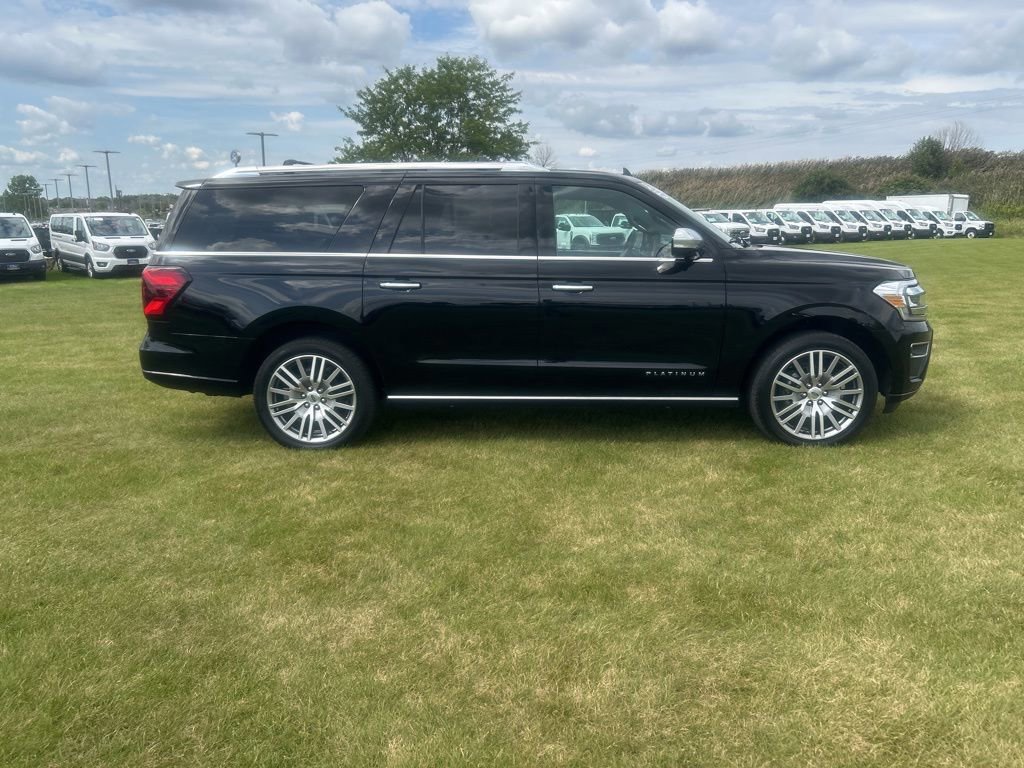 Certified 2022 Ford Expedition Max Platinum image 6