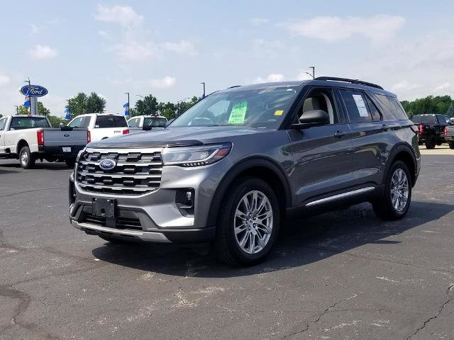 Certified 2025 Ford Explorer Active w/ Active Comfort Package AWD/4WD image 7