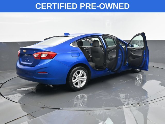 Used 2018 Chevrolet Cruze LT FWD image 27