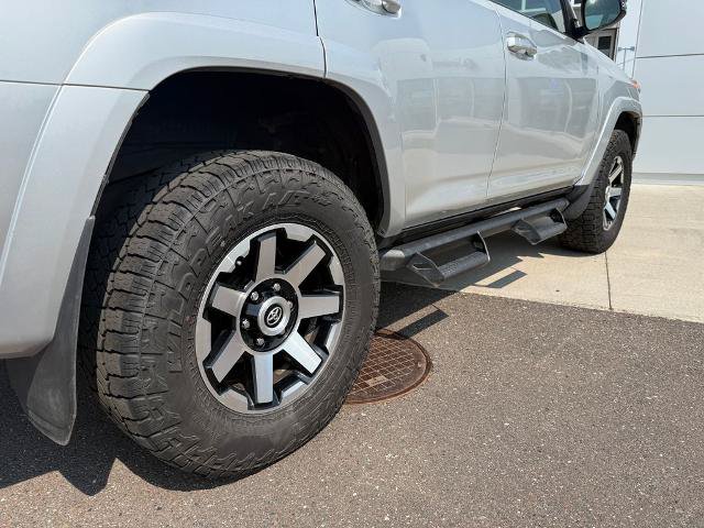 Used 2019 Toyota 4Runner TRD Off-Road Premium AWD/4WD image 15