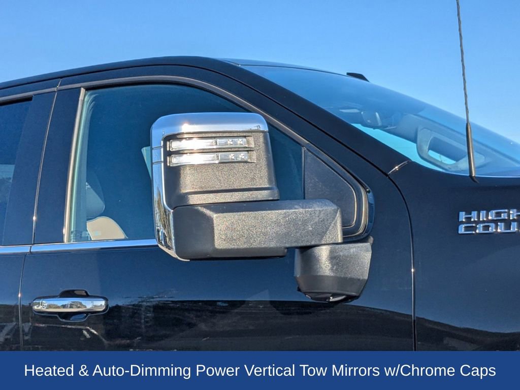 Used 2022 Chevrolet Silverado 2500 High Country w/ Z71 Off-Road Package image 13