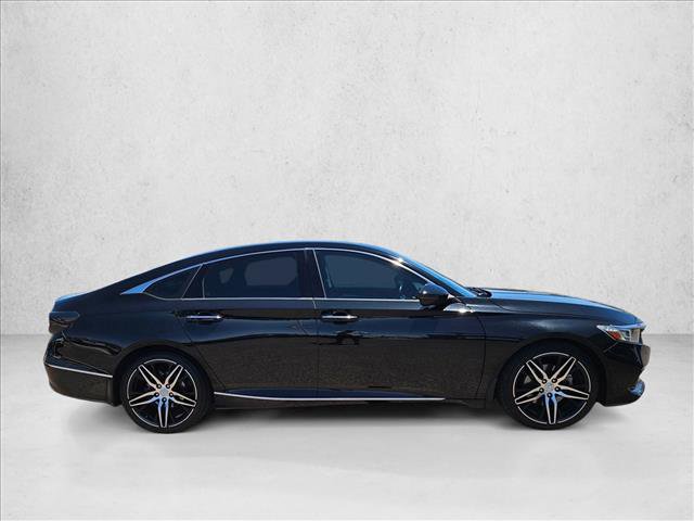 Used 2021 Honda Accord Touring image 4