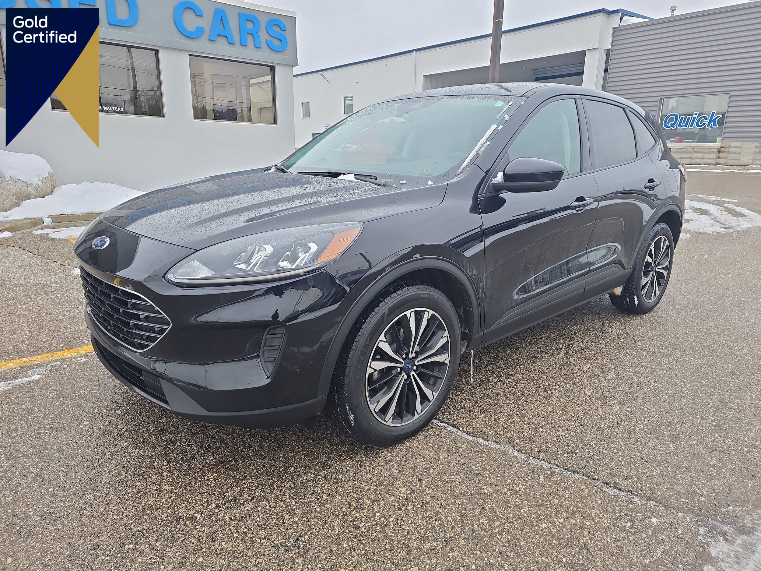 Certified 2022 Ford Escape SE w/ SE Sport Appearance Package