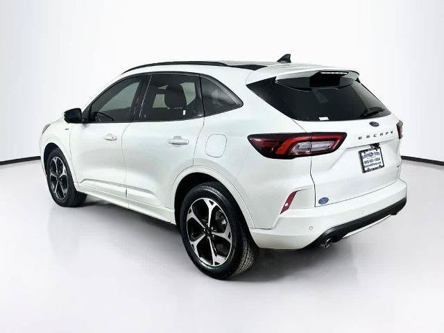 Certified 2023 Ford Escape ST-Line Select w/ Tech Pack #2 AWD/4WD image 3