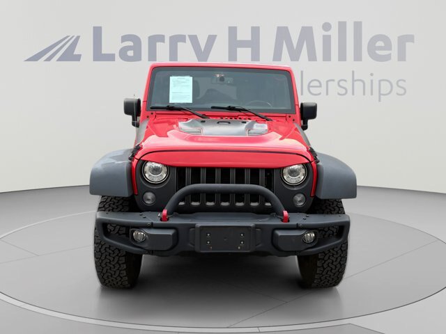 Used 2017 Jeep Wrangler Unlimited Rubicon AWD/4WD image 7