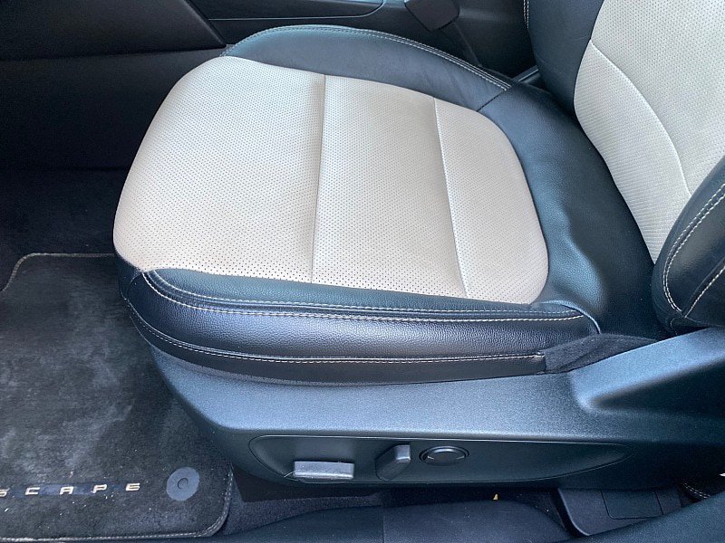 Certified 2022 Ford Escape Titanium w/ Titanium Elite Package AWD/4WD image 26