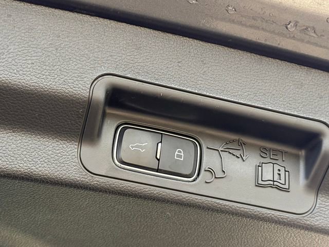 Certified 2023 Ford Explorer XLT w/ Equipment Group 202A image 28