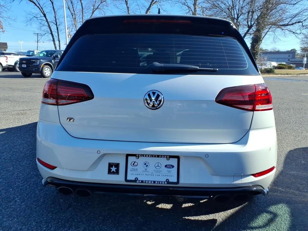 Used 2018 Volkswagen Golf R 4-Door image 3