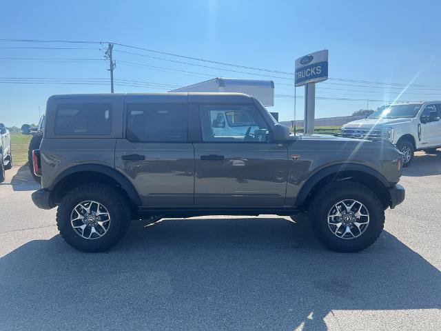 Certified 2025 Ford Bronco Badlands AWD/4WD image 23