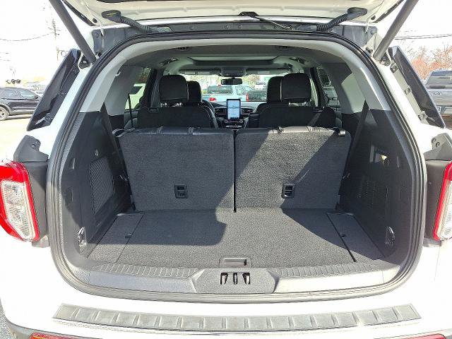 Certified 2023 Ford Explorer Limited w/ Limited Technology Package image 29
