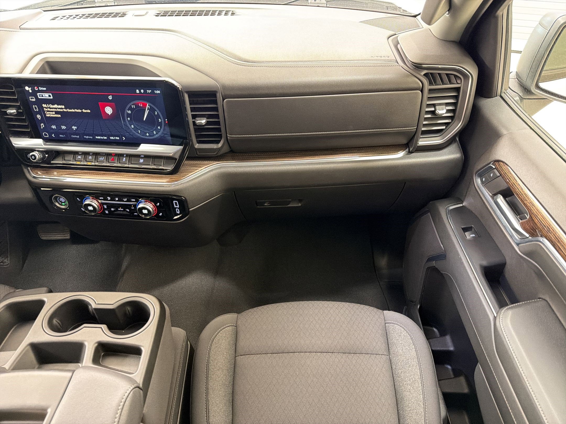 Used 2024 GMC Sierra 1500 Elevation AWD/4WD image 27