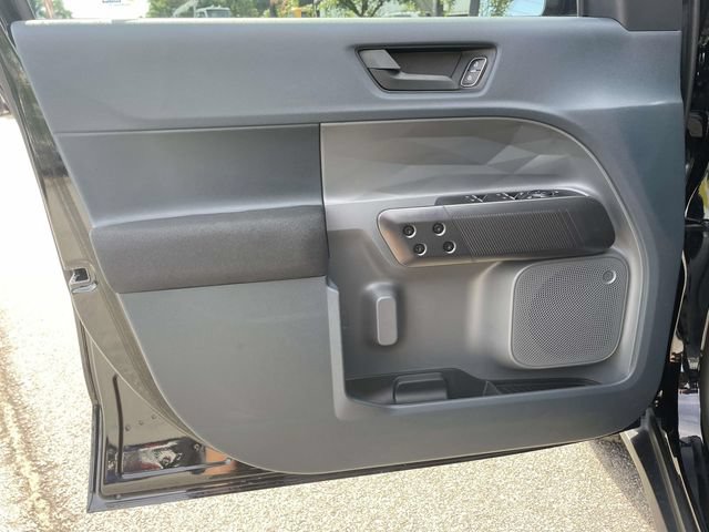 Certified 2025 Ford Maverick XL w/ Equipment Group 102A AWD/4WD image 17