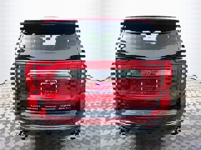 Used 2023 GMC Yukon Denali Ultimate image 4