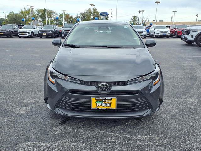 Used 2025 Toyota Corolla LE FWD image 25