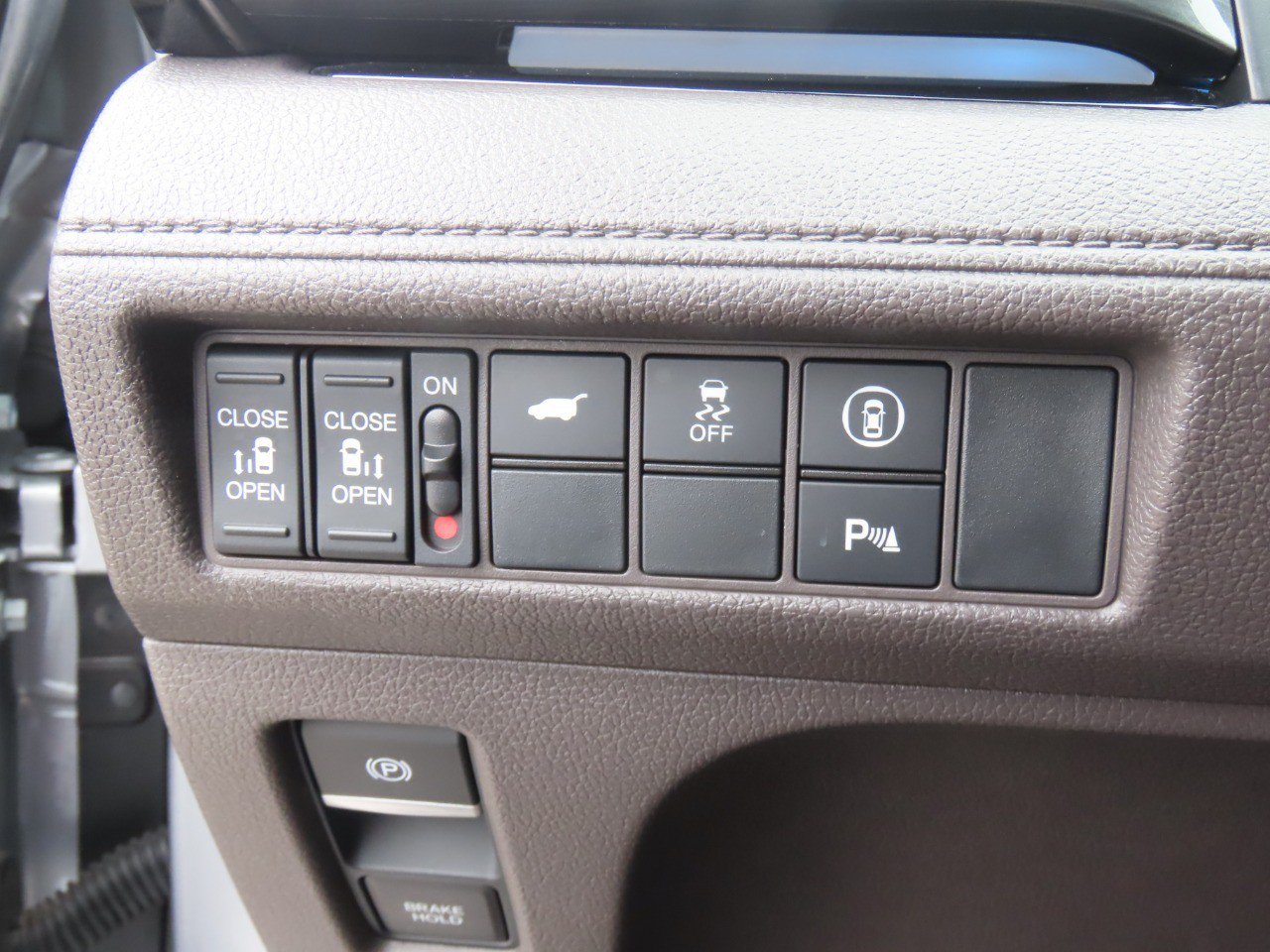 Used 2023 Honda Odyssey Elite image 26