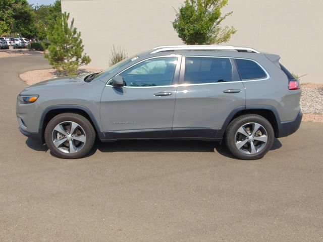Used 2019 Jeep Cherokee Limited AWD/4WD image 3