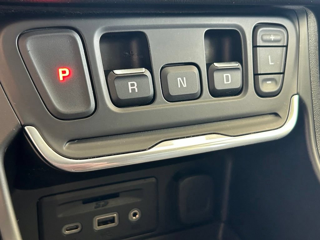 Used 2020 GMC Terrain SLT w/ Preferred Package FWD image 15