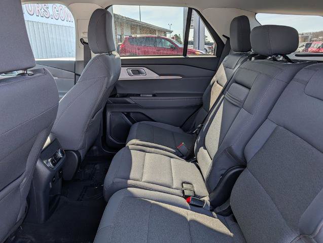 Certified 2025 Ford Explorer Active image 11