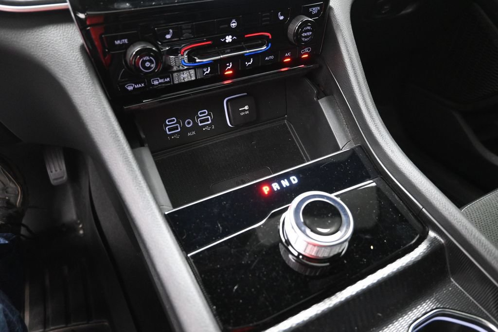 Used 2025 Jeep Grand Cherokee Altitude RWD image 28