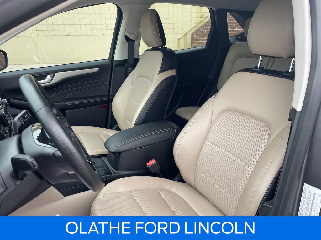 Certified 2021 Ford Escape SEL w/ Class II Trailer Tow Package image 18