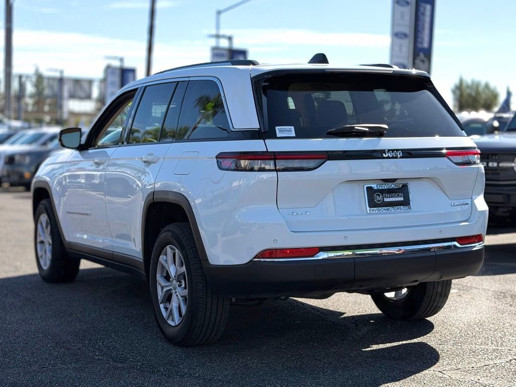 Used 2022 Jeep Grand Cherokee Limited image 6