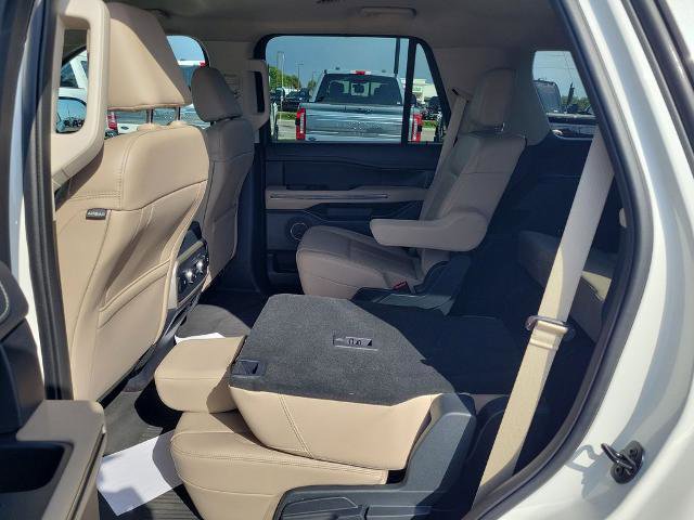 Certified 2023 Ford Expedition XLT RWD image 26