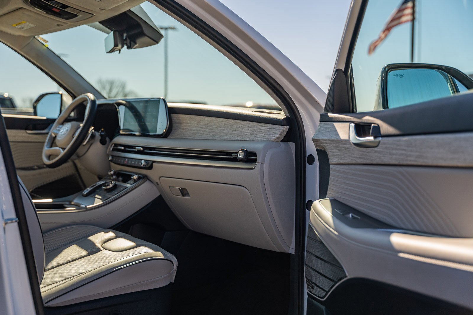 Used 2025 Hyundai Palisade Calligraphy image 15