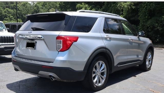 Certified 2022 Ford Explorer Limited w/ Equipment Group 301A RWD image 7