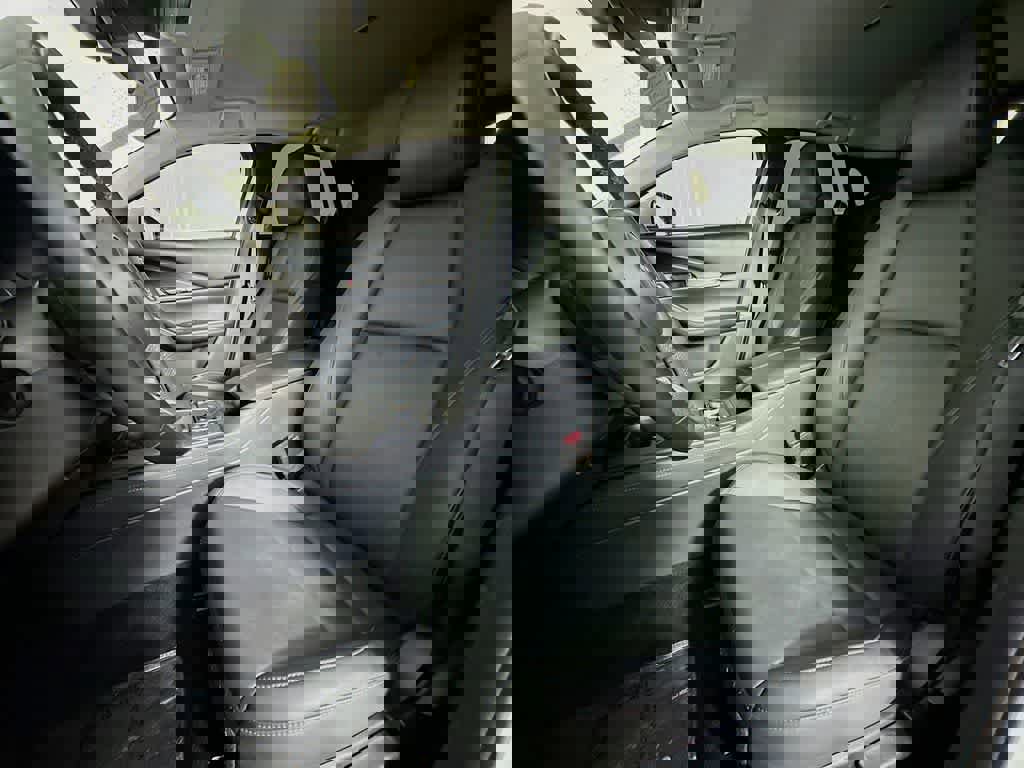 Used 2023 MAZDA CX-30 AWD 2.5 S w/ Select Package image 12