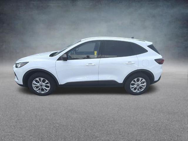 Certified 2025 Ford Escape Active AWD/4WD image 2