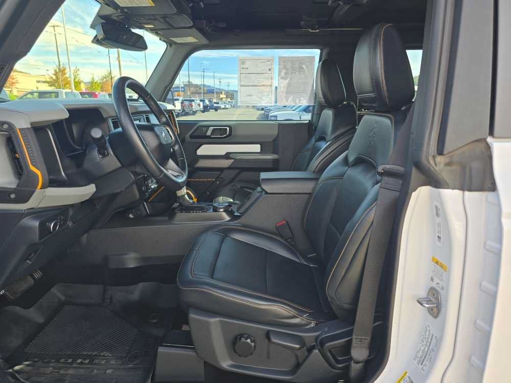 Certified 2022 Ford Bronco Badlands w/ Sasquatch Package AWD/4WD image 10