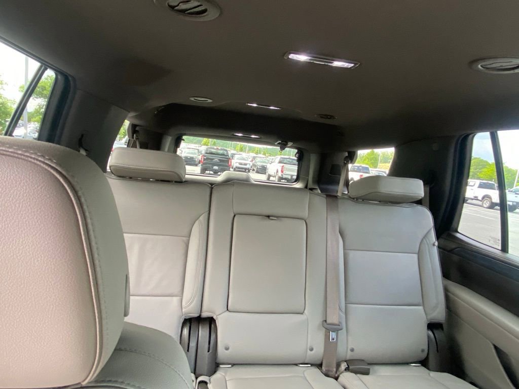 Used 2021 GMC Yukon SLT w/ SLT Luxury Package RWD image 29
