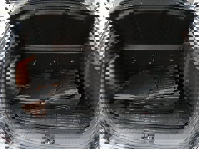 Used 2023 Hyundai Kona Limited image 9