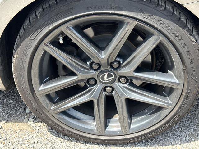 Used 2019 Lexus IS 300 w/ Navigation Package RWD image 5