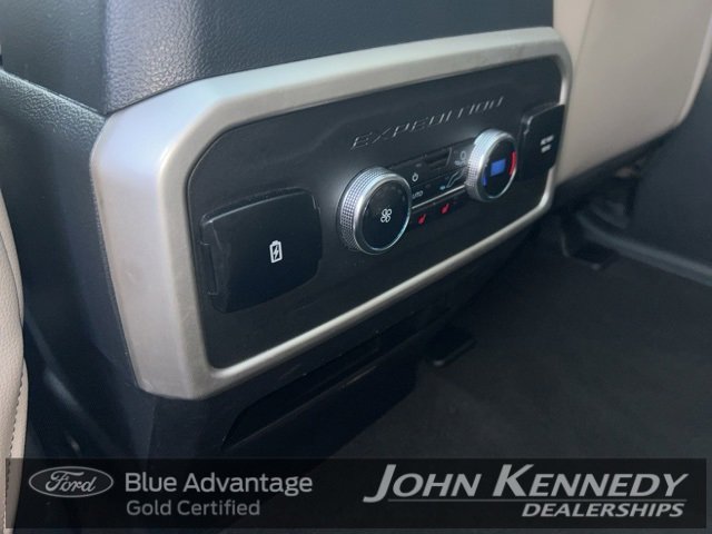 Certified 2023 Ford Expedition Limited image 35