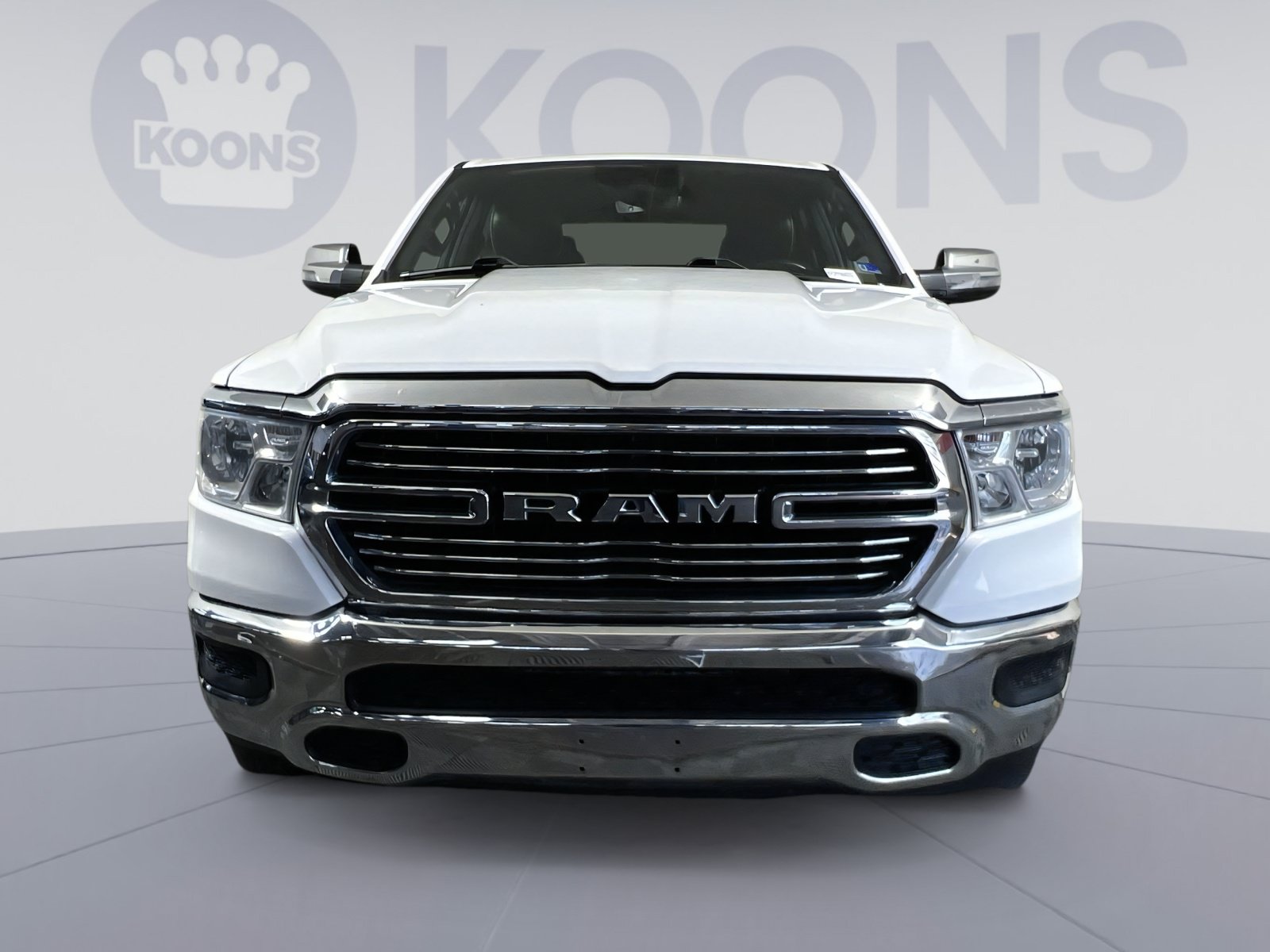 Used 2023 RAM 1500 Laramie AWD/4WD image 4