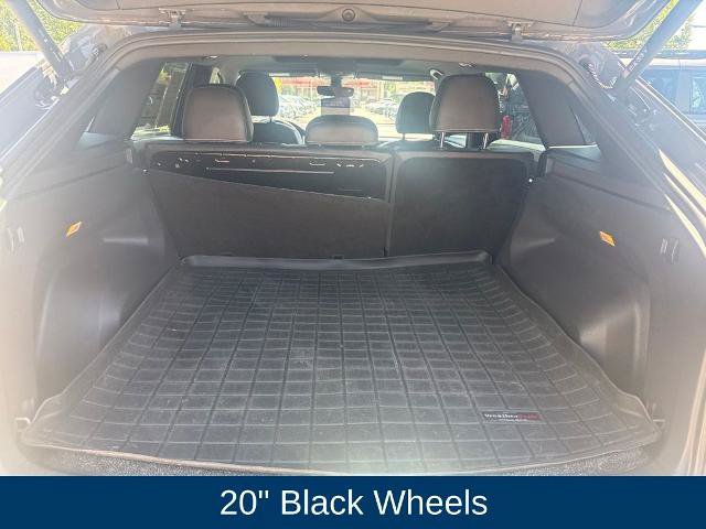 Used 2023 Volkswagen Atlas Cross Sport SEL R-Line AWD/4WD image 9