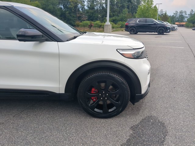 Certified 2023 Ford Explorer ST w/ Equipment Group 401A AWD/4WD image 11