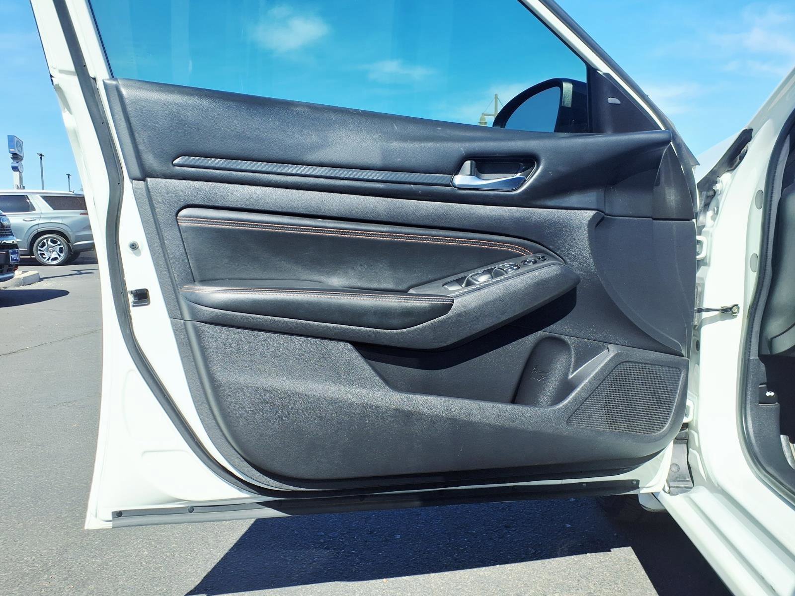 Used 2019 Nissan Altima 2.5 SR w/ SR Premium Package image 20