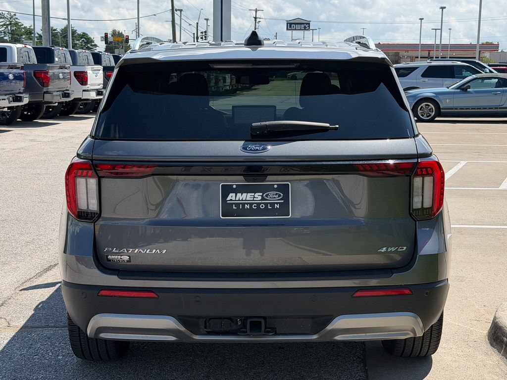 Certified 2025 Ford Explorer Platinum w/ LUX Leather Package AWD/4WD image 5