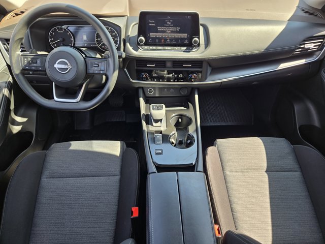 Used 2023 Nissan Rogue SV image 23