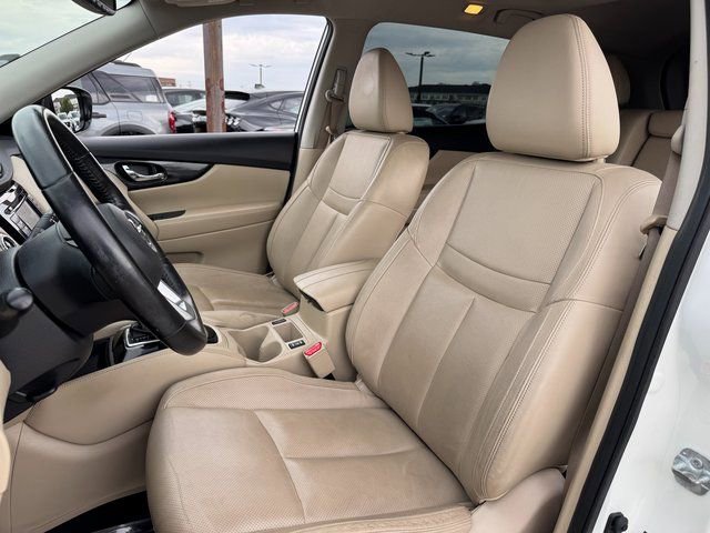Used 2017 Nissan Rogue SL w/ SL Premium Package image 14